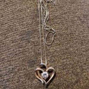 Rose gold heart necklace